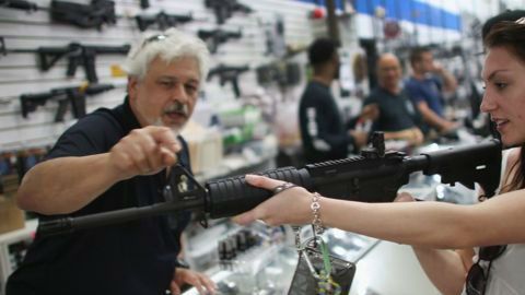 California cuenta con una de las legislaciones más estrictas en cuanto a venta y compra de armas y municiones.