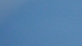 Mike Walllace quedó desfigurado.