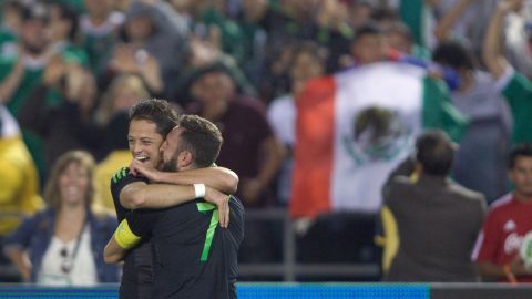 Chicharito marcó el gol del triunfo en el amistos ante Chile previo a Copa América.