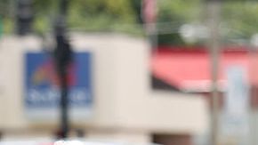 Residentes de Orlando hacen vigilia por la masacre.