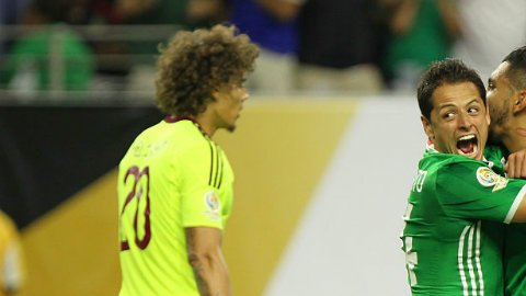 Chicharito tuvo una "razón de peso" para no rendir en la Copa américa Centenario.