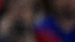 Ichiro Suzuki en acción ante los Padres.