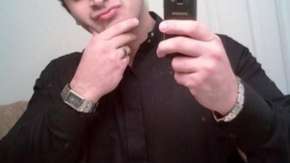 Varias fotografías de Mateen estaban en un perfil de MySpace que presuntamente pertenecía al atacante.