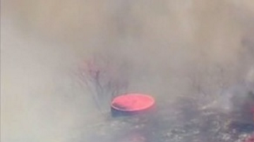 Más de 5,400 acres arden en el Valle de San Gabriel.