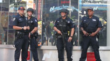 NYPD patrullan Nueva York en el estado de alerta maxima.
Foto Crédito: Mariela Lombard / El Diario NY