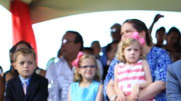 El dramaturgo dijo que cuando era chiquito sus ídolos eran figuras puertorriqueñas, como José Ferrer, Rita Moreno, Chita Rivera, Menudo, entre tantos otros.