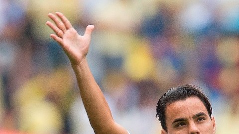Omar Bravo no cupo más en Chivas ni en la Liga MX. Se fue a la NASL.