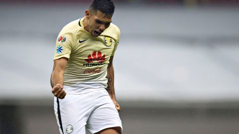 Silvio Romero se estrenó con el América en su debut.
