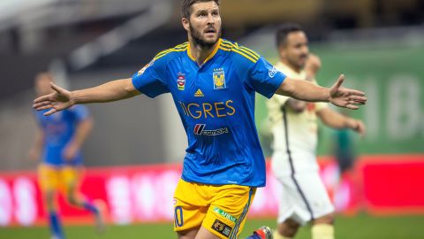Gignac festeja el segundo gol de Tigres.
