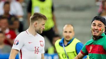 Aficionado invade cancha