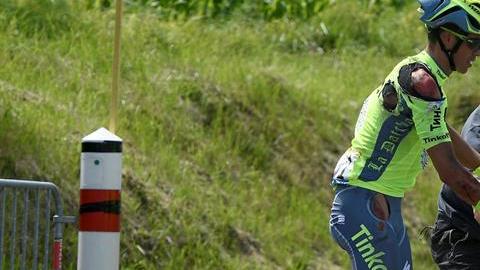 Alberto Contador se lesiona