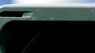 Las polillas invadieron el Stade de France en Saint Denis.