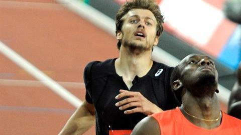 Usain Bolt gana en Londres