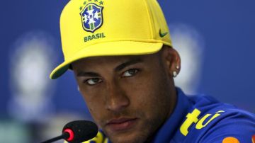 Neymar, es la esperanza de un Brasil que ansía el título olímpico.