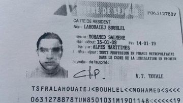 La policía de Niza publicó una copia del permiso de residencia de Mohamed Lahouaiej Bouhlel.