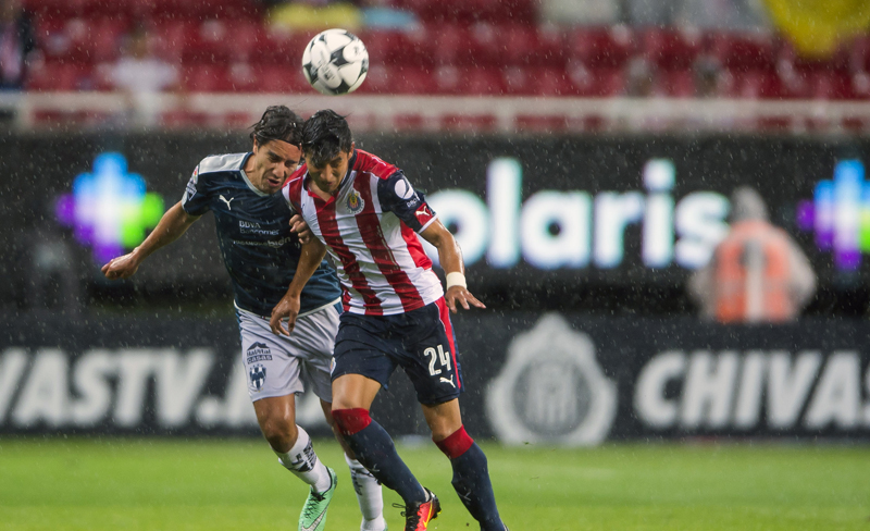 Varias fallas se registraron durante la transmisión del partido entre Chivas y Monterrey.