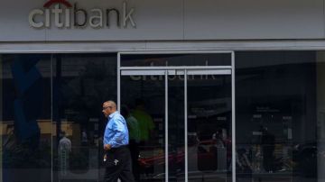 Citibank dijo que cerraba algunas cuentas de entidades oficiales venezolanas.