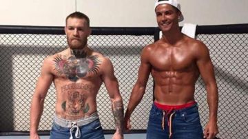 Cristiano visitó a conor McGregor en el gimnasio donde se prepara para su pelea con Nate Díaz.