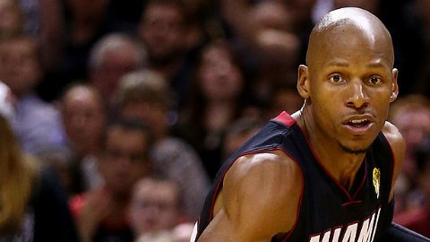 Ray Allen sería el hombre de experiencia con el que Warriors reforzaría a su equipo.