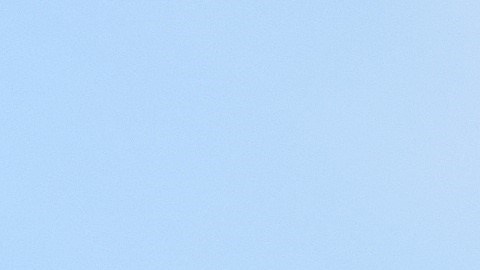 El juego Pokémon Go usa el GPS del teléfono y anima al usuario a moverse por la ciudad para encontrar y capturar diferentes pokémon.