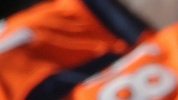 Von Miller, de sombrero, fue el MVP del Super Bowl 50.