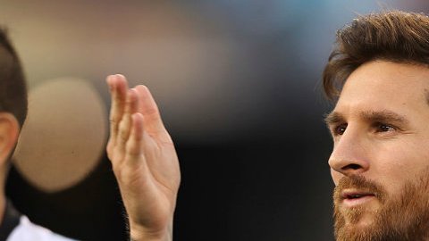 Messi estaría dolido con el Barcelona por no haberle ayudado en su problema con el Fisco.
