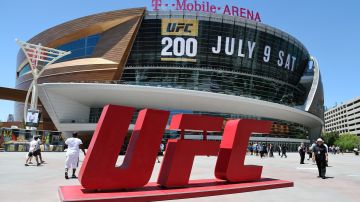 Así lunes la arena T-Mobile de Las Vegas en víspera de la función UFC 200 del sábado.