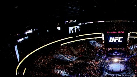 Dana White presentará un plan en Nevada para hacer eventos en el centro de alto rendimiento de UFC.
