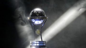 trofeo copa sudamericana