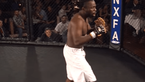 Ferguson Jr. durante su debit como amateur.