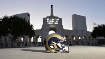Los Rams de Los Ángeles se mudaron a terreno angelino el año pasado.