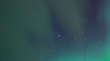 Los sonidos que se producen con las auroras forman parte de la cultura oral de los pobladores del ártico.