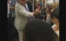 “Devuélvanlos a los campos donde pertenecen”, expresó el racista en referencia a los negros.