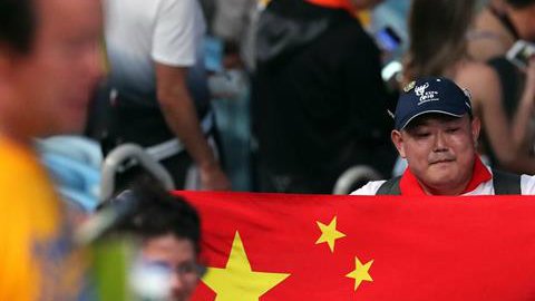 Los televidentes fueron quienes denunciaron el error e su bandera en redes sociales.