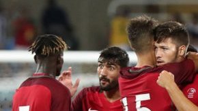 Argentina abrió con el pie izquierdo el torneo olímpico. Portugal le metió dos.