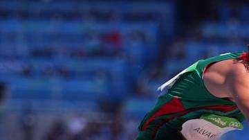 Alberto Álvarez no quiere pagar derecho de piso en la final del salto triple de Río 2016.