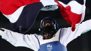La alegría de Luisito Pie tras vencer a su contrincante en el duelo por el bronce en el Taekwondo de Río 2016.