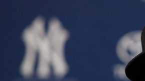 Alex Rodriguez anunciando su retiro en Yankee Stadium el pasado 7 de agosto.