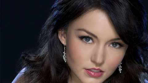 Teresa: Angelique Boyer