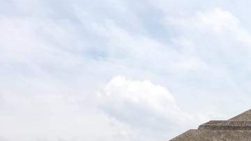 Grupo de Dreamers conocieron las pirámides de Teotihuacán durante su estancia en México. /Jacqueline García, Especial para La Opinión