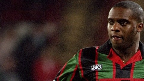 Dalian Atkinson murió 90 minutos después de ser sometido por la policía de West Mercia.