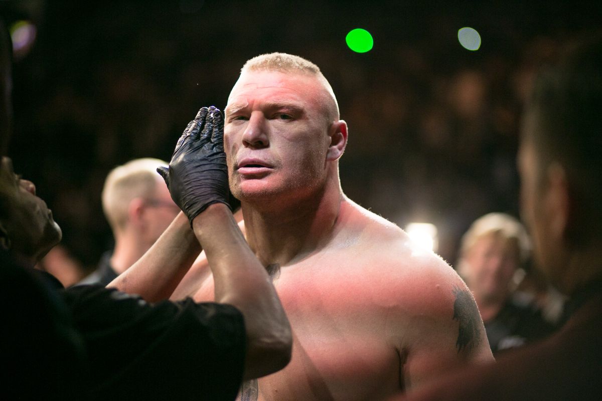 Brock Lesnar participó en el UFC 200.