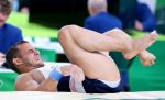 Video: ¡Impactante! Gimnasta francés se rompe la pierna en Río 2016 (se recomienda discreción)