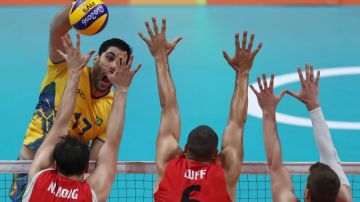 La selección brasileña de boleibol varonil, finalista hace cuatro años en Londres, buscará su tercer triunfo seguido al enfrentarse a Estados Unidos, que es un rival de respeto.