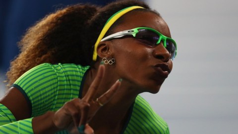 Rosangela Santos en una foto tomada tras su participación en los 100 m planos de atletismo en Río 2016.