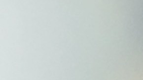 Neymar recibe una corona en el festejo de la victoria sobre Alemania.