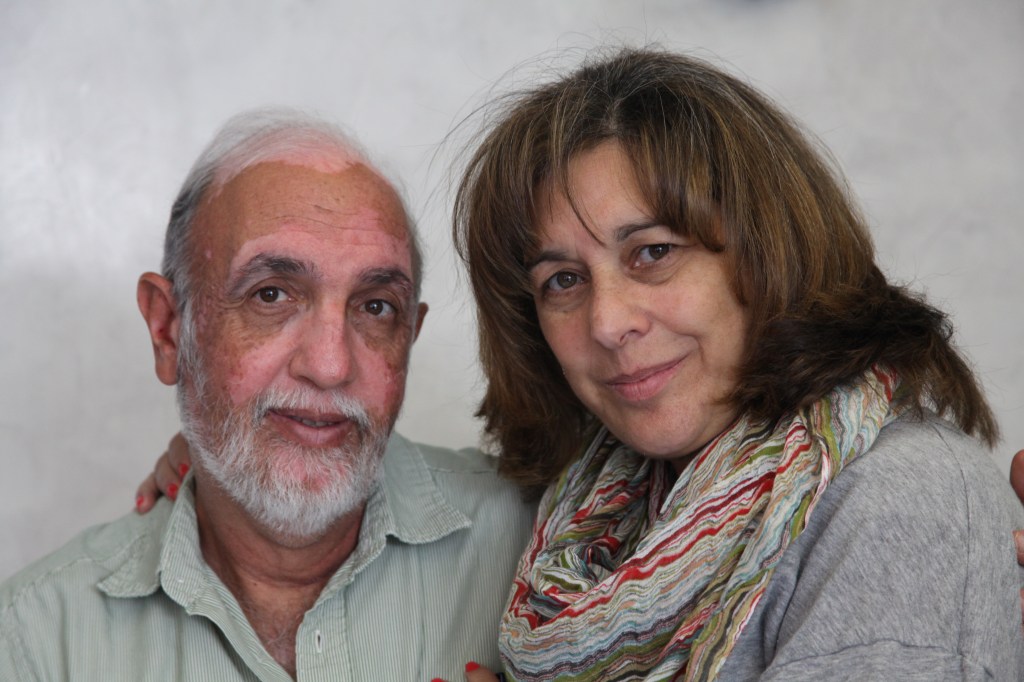 Aarón y Esther Cohen, director y productora del documental 'Paraíso en Auschwitz'.