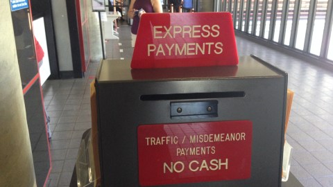 El programa de amnistía para conductores con multas sin pagar vence en marzo de 2017.