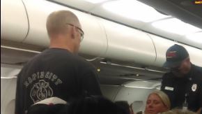 Hasta 24 personas han tenido que ser trasladadas al hospital después de las fuertes turbulencias registradas en un vuelo JetBlue.