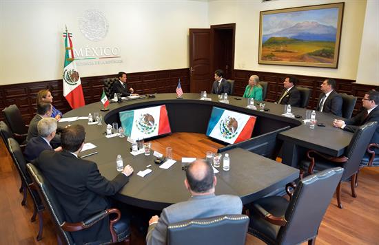 En su visita a México, los legisladores californianos expresaron su rechazo a la política de Trump.